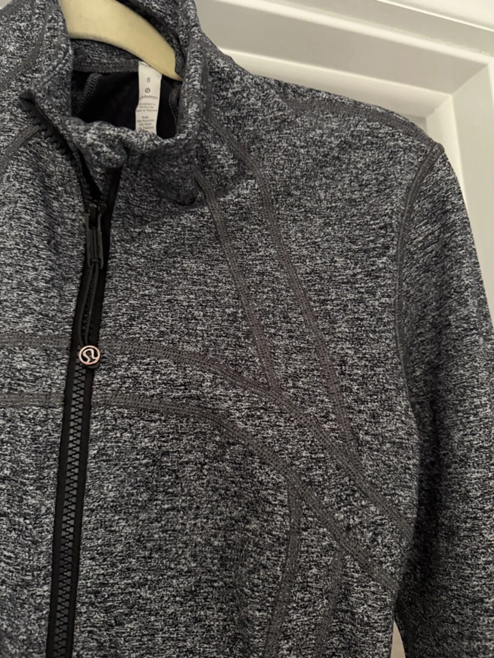 Women's Lululemon Gray Full-Zip Active Jacket - Picture 2 of 3